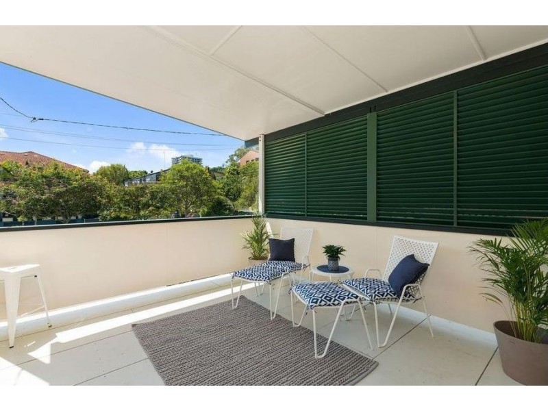 32 George Street East, Burleigh Heads QLD 4220