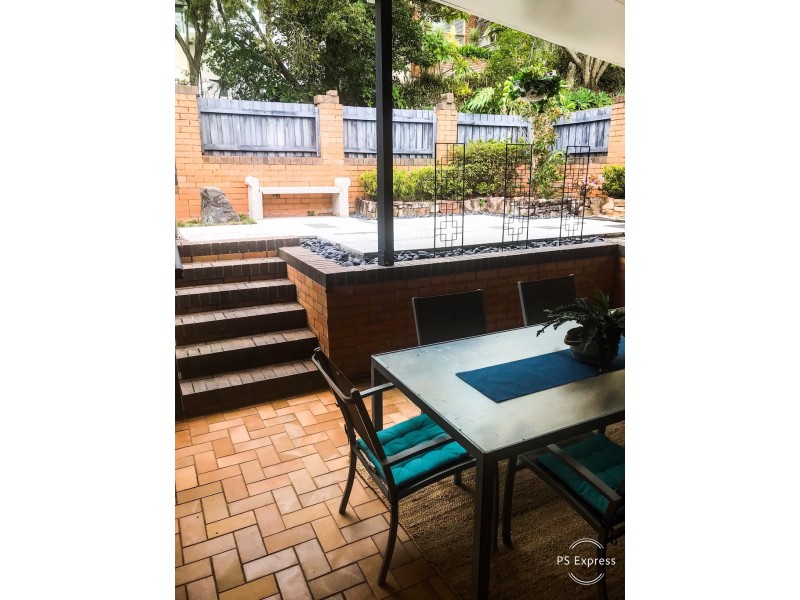 32 George Street East, Burleigh Heads QLD 4220