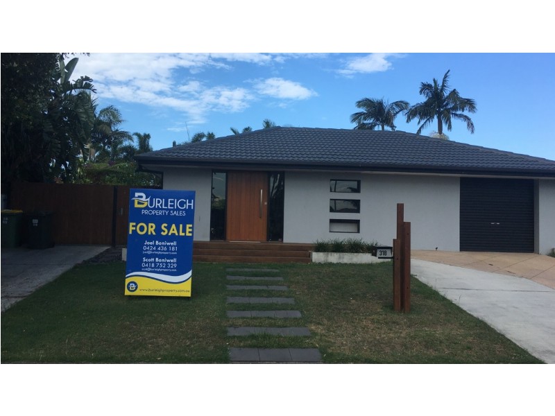 318 Rio Vista Boulevard, Mermaid Waters QLD 4218