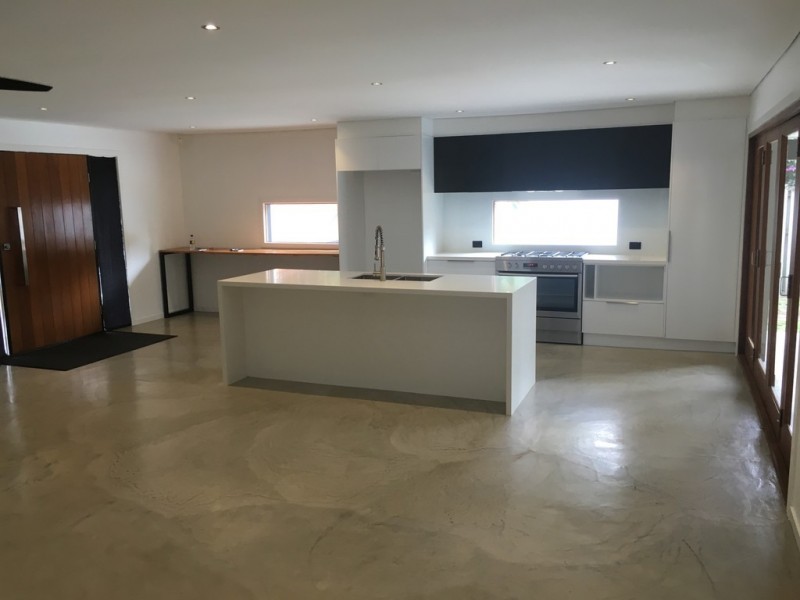 318 Rio Vista Boulevard, Mermaid Waters QLD 4218