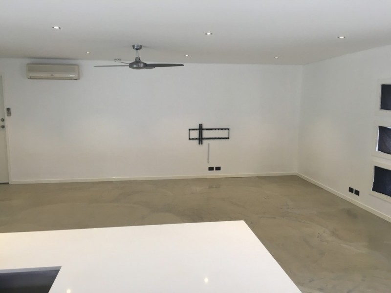 318 Rio Vista Boulevard, Mermaid Waters QLD 4218