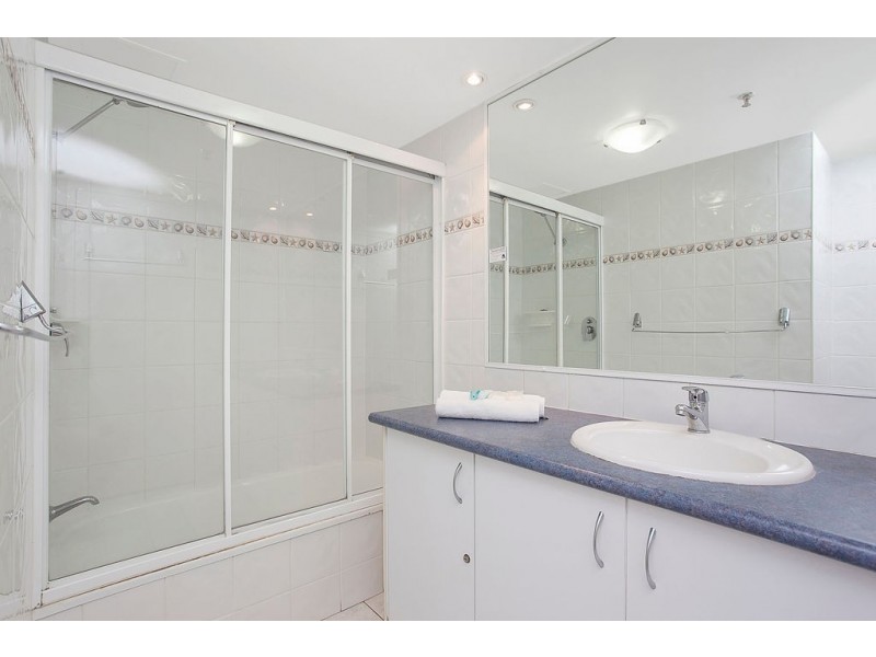 90/45 Hayle Street, Burleigh Heads QLD 4220