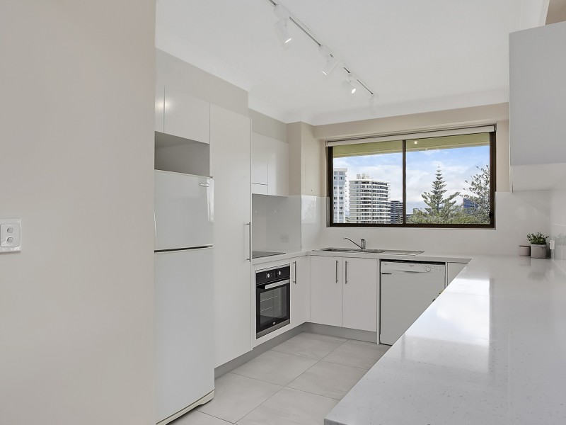 65/45 Hayle Street, Burleigh Heads QLD 4220