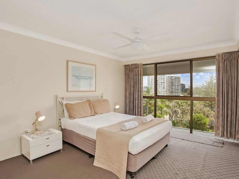 65/45 Hayle Street, Burleigh Heads QLD 4220