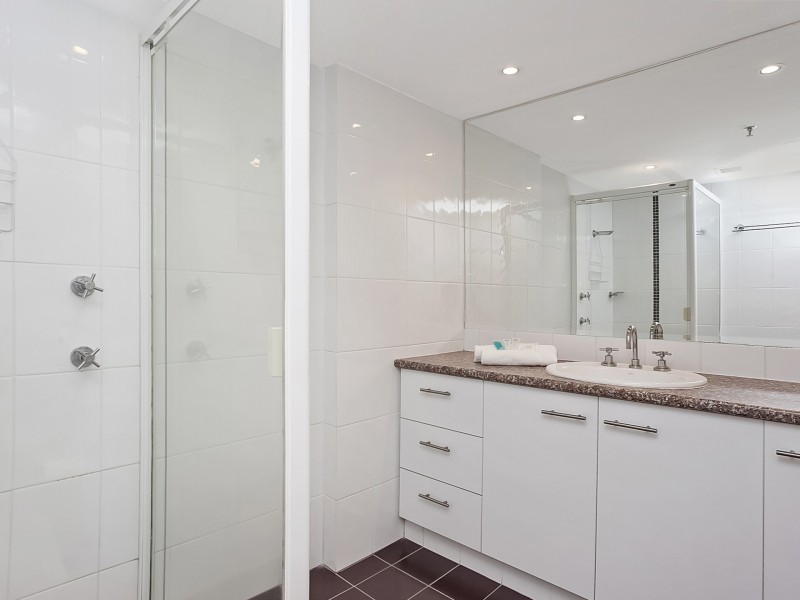 65/45 Hayle Street, Burleigh Heads QLD 4220