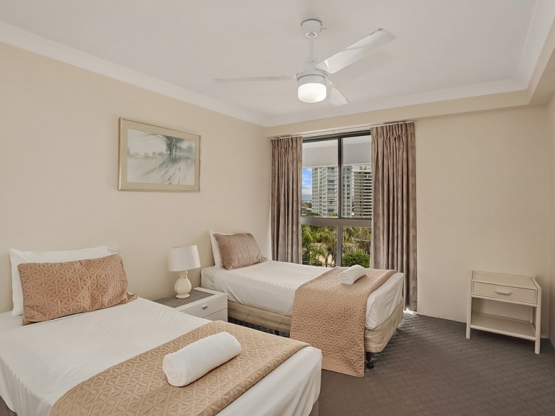65/45 Hayle Street, Burleigh Heads QLD 4220
