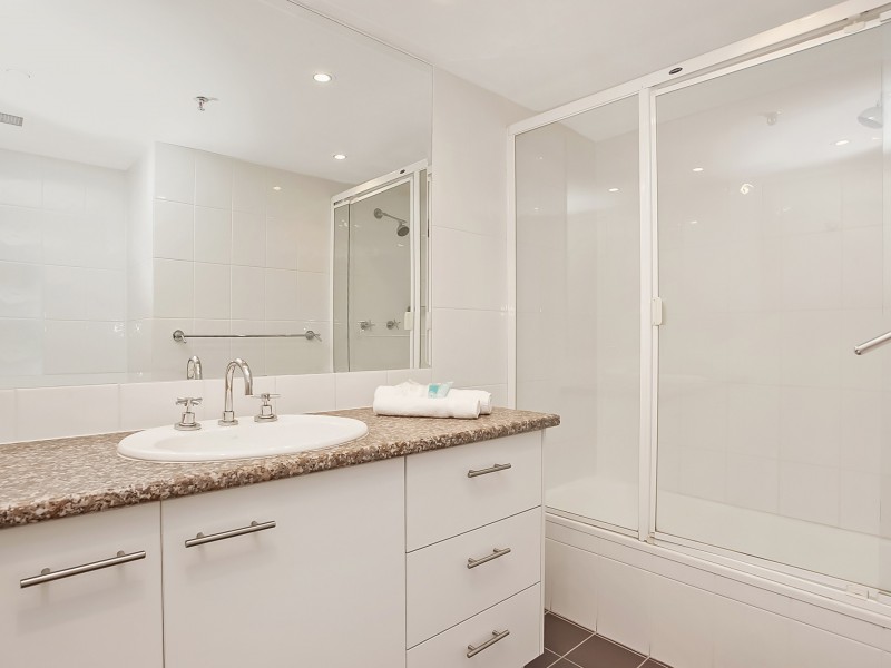 65/45 Hayle Street, Burleigh Heads QLD 4220