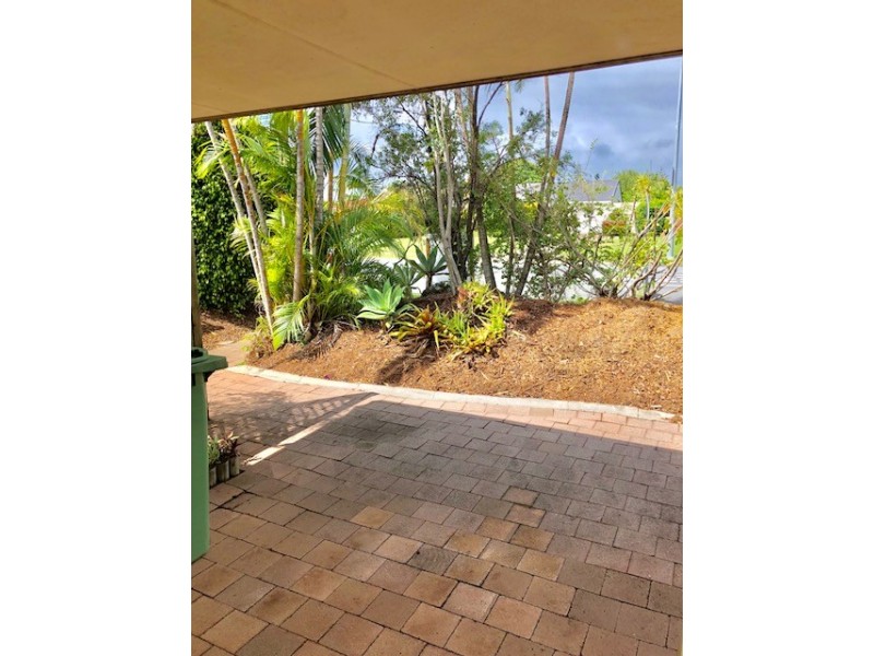 3/172 Barrier Reef Drive, Mermaid Waters QLD 4218