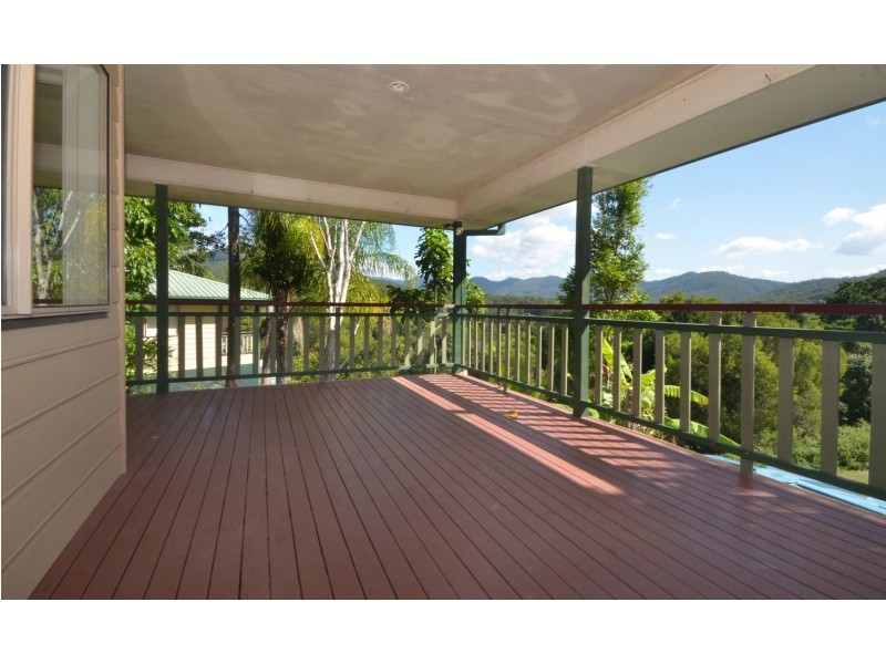 74 Rusty Court, Tallebudgera Valley QLD 4228