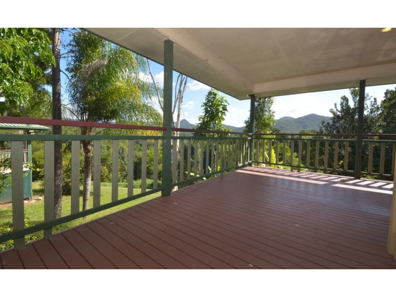 74 Rusty Court, Tallebudgera Valley QLD 4228