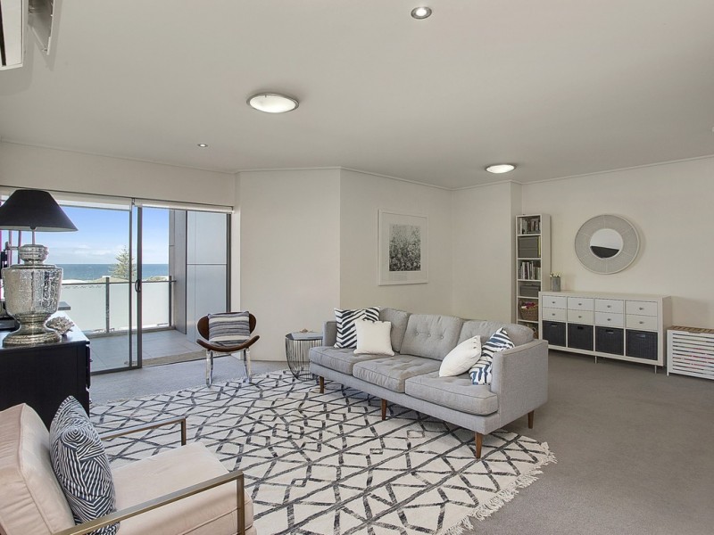 222/1 Toombul Avenue, Miami QLD 4220