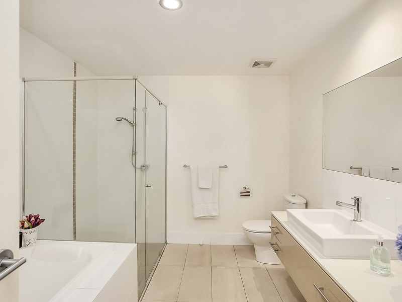 222/1 Toombul Avenue, Miami QLD 4220
