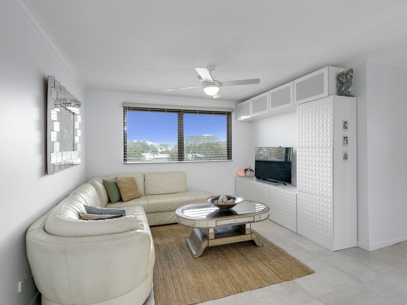 301/1855 Gold Coast Highway, Burleigh Heads QLD 4220