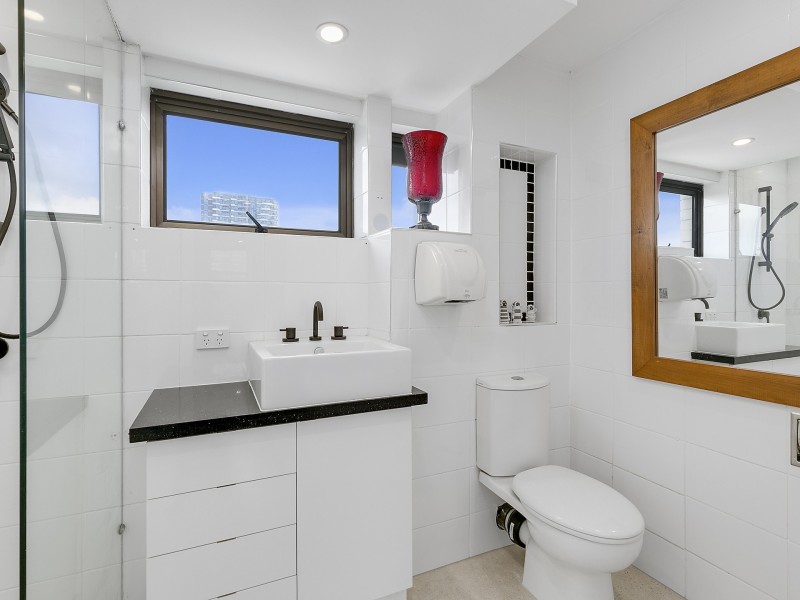 301/1855 Gold Coast Highway, Burleigh Heads QLD 4220