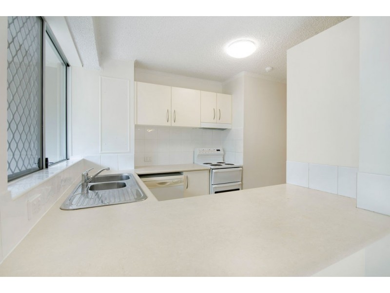 3/202 The Esplanade, Burleigh Heads QLD 4220