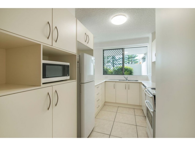 3/202 The Esplanade, Burleigh Heads QLD 4220