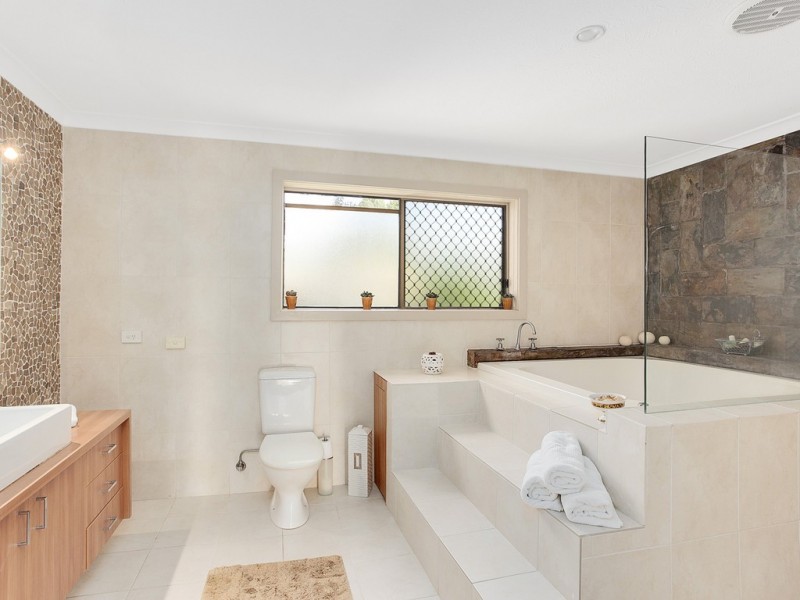 20 Natan Road, Mudgeeraba QLD 4213
