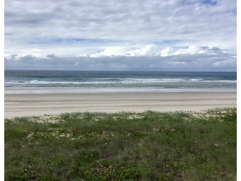 110/106 Marine Parade, Miami QLD 4220