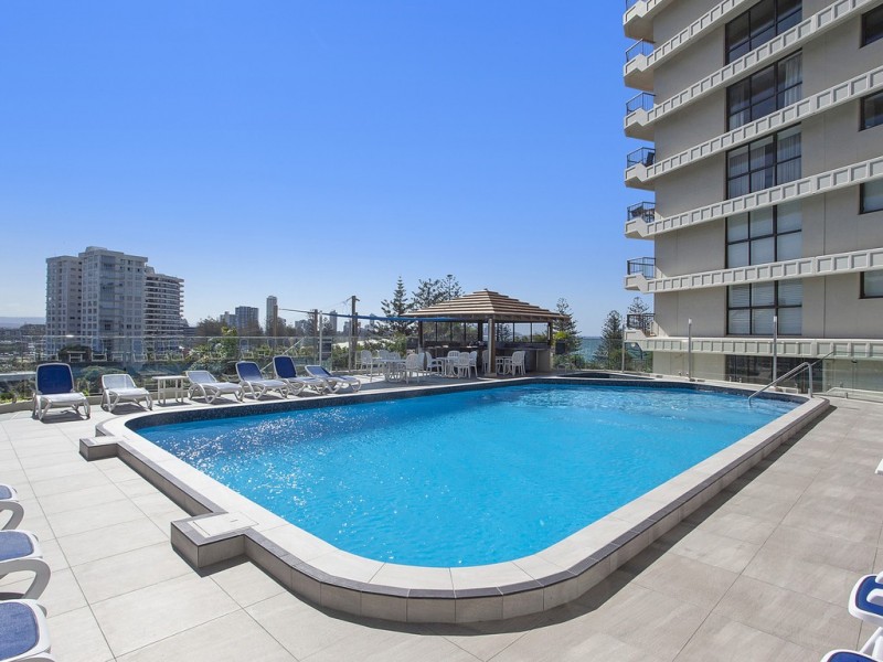 2/45 Hayle Street, Burleigh Heads QLD 4220