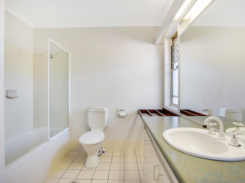 25/1 Township Drive, Burleigh Heads QLD 4220