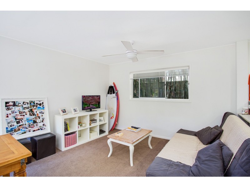 2/42 Tamborine Street, Mermaid Beach QLD 4218