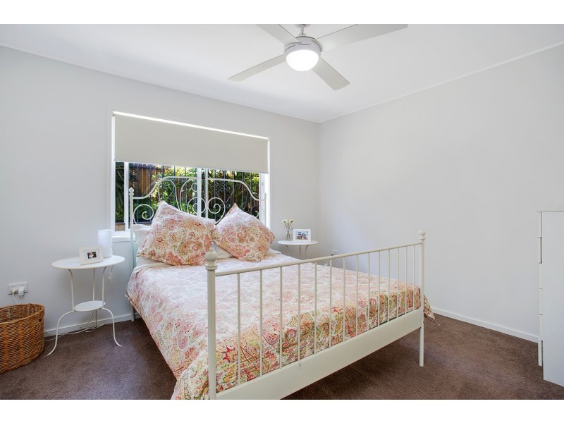 2/42 Tamborine Street, Mermaid Beach QLD 4218