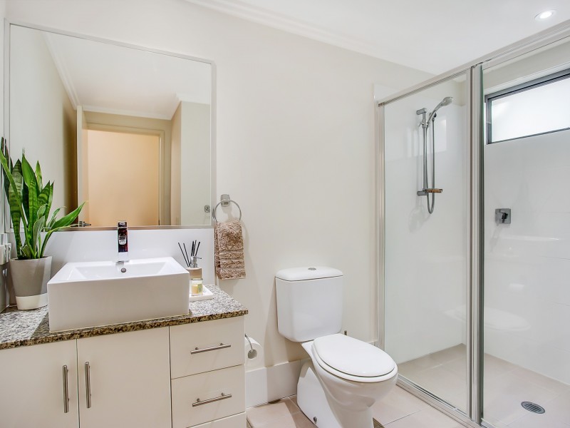 1/12 Nobby Parade, Miami QLD 4220