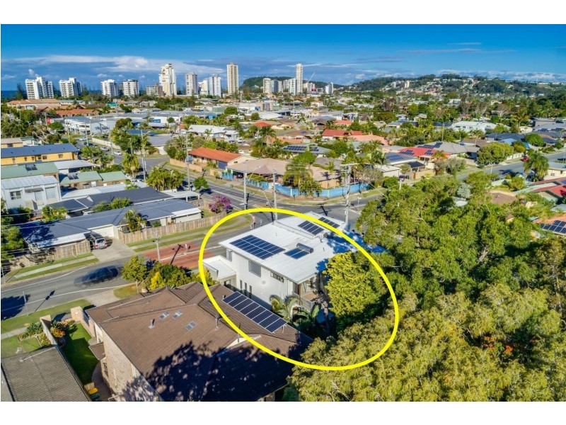 1/12 Nobby Parade, Miami QLD 4220
