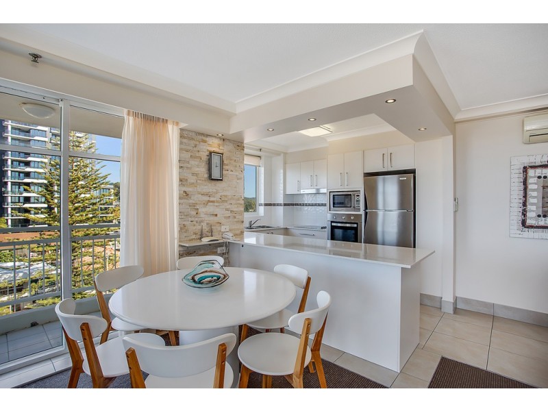 5C/3 Second Avenue, Burleigh Heads QLD 4220