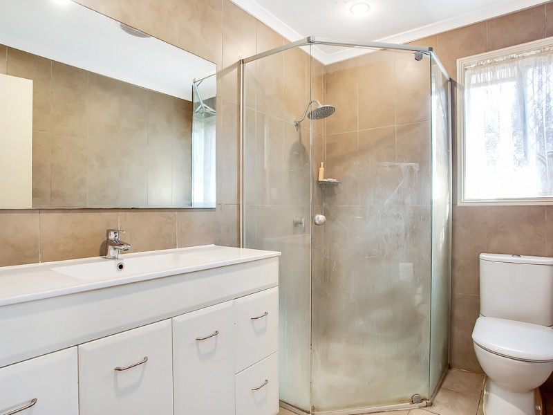 5 Prinia Place, Burleigh Waters QLD 4220