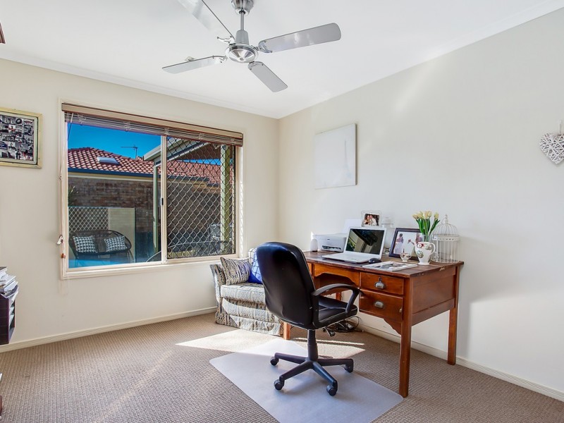 5 Prinia Place, Burleigh Waters QLD 4220