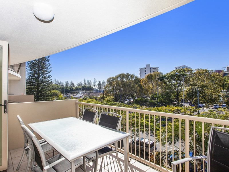29/4 Park Avenue, Burleigh Heads QLD 4220