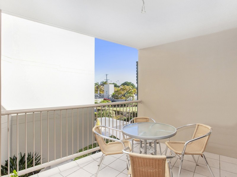 29/4 Park Avenue, Burleigh Heads QLD 4220