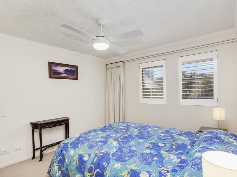 29/4 Park Avenue, Burleigh Heads QLD 4220