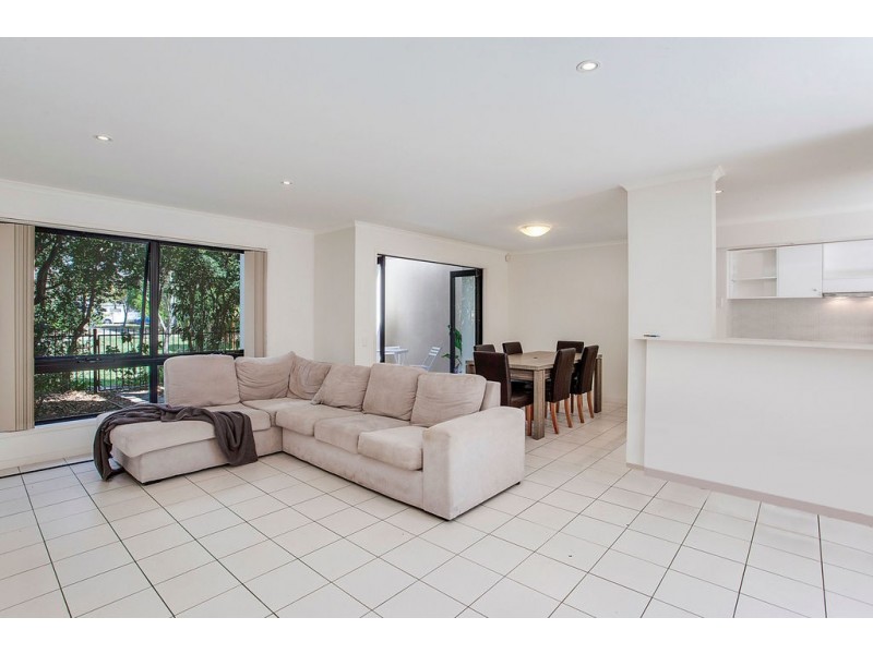 21 Riverwalk Avenue, Robina QLD 4226