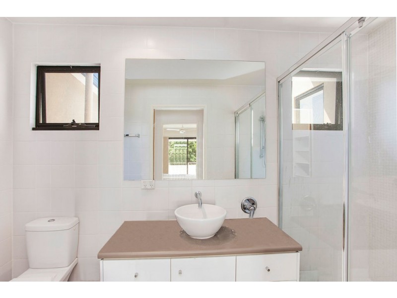 21 Riverwalk Avenue, Robina QLD 4226