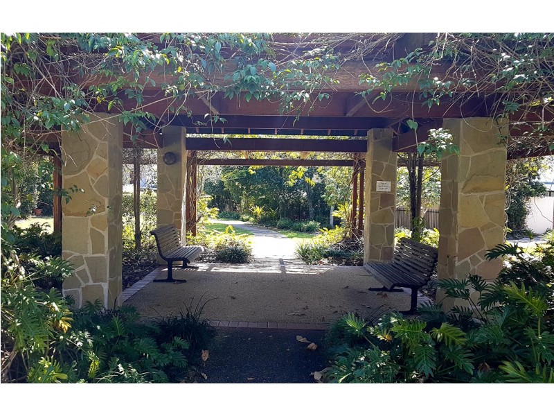 21 Riverwalk Avenue, Robina QLD 4226