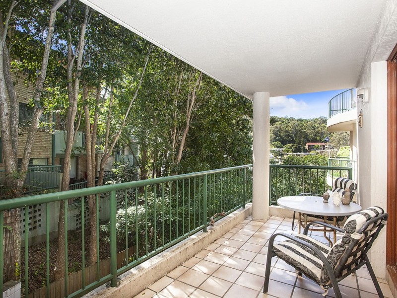 10/1 Burrabee Street, Burleigh Heads QLD 4220