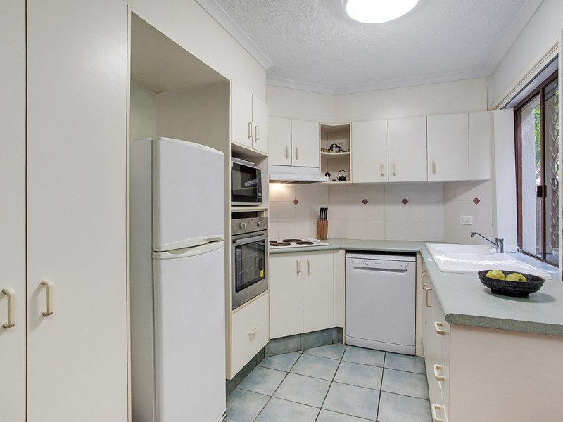10/1 Burrabee Street, Burleigh Heads QLD 4220