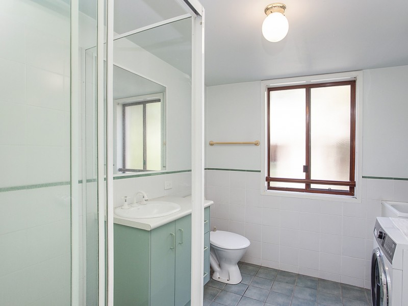 10/1 Burrabee Street, Burleigh Heads QLD 4220