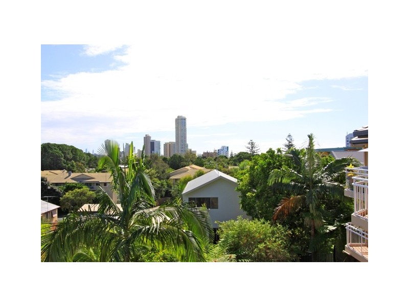 16/29 West Burleigh Road, Burleigh Heads QLD 4220