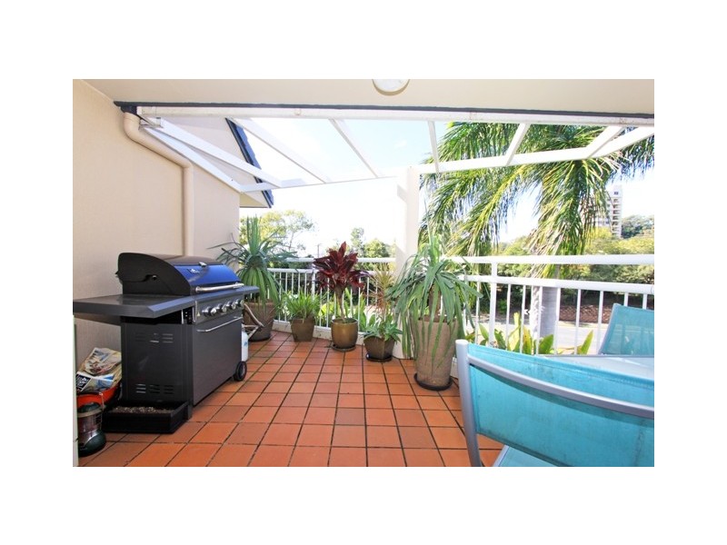 16/29 West Burleigh Road, Burleigh Heads QLD 4220