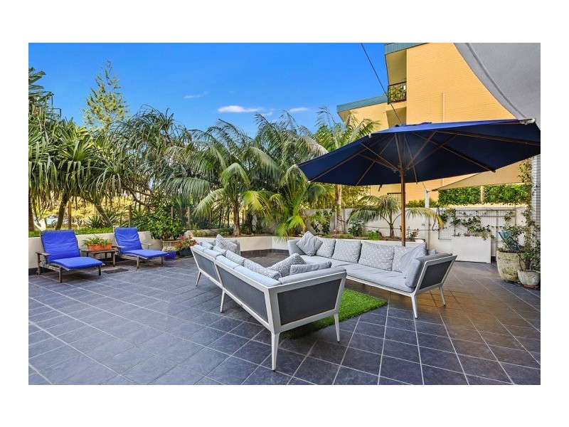 1/78 The Esplanade, Burleigh Heads QLD 4220