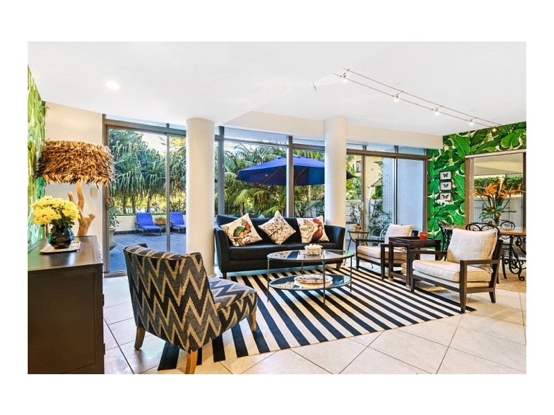 1/78 The Esplanade, Burleigh Heads QLD 4220
