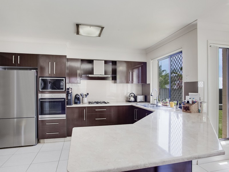 16 Barden Ridge Road, Reedy Creek QLD 4227