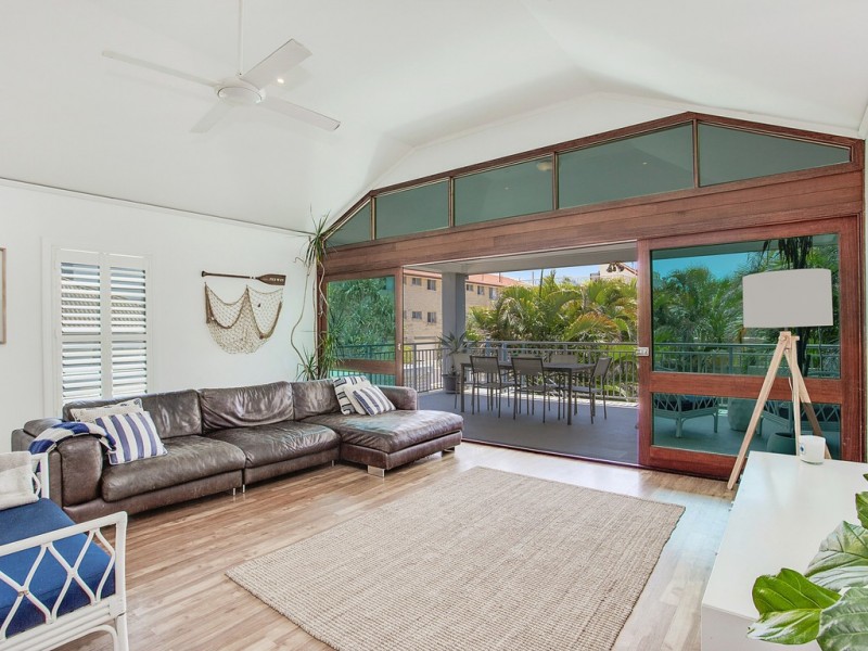 1427 Gold Coast Highway, Palm Beach QLD 4221