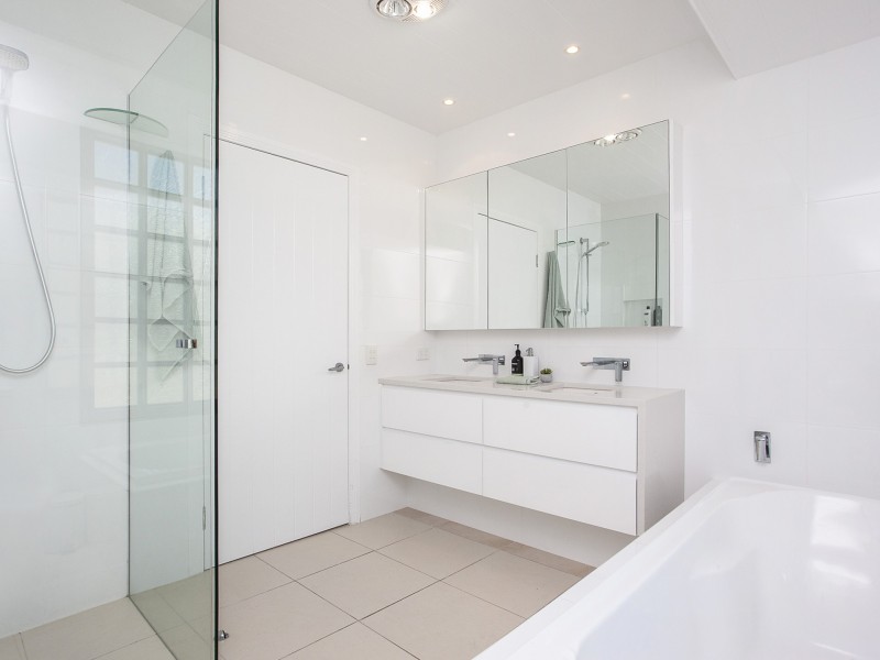 1427 Gold Coast Highway, Palm Beach QLD 4221