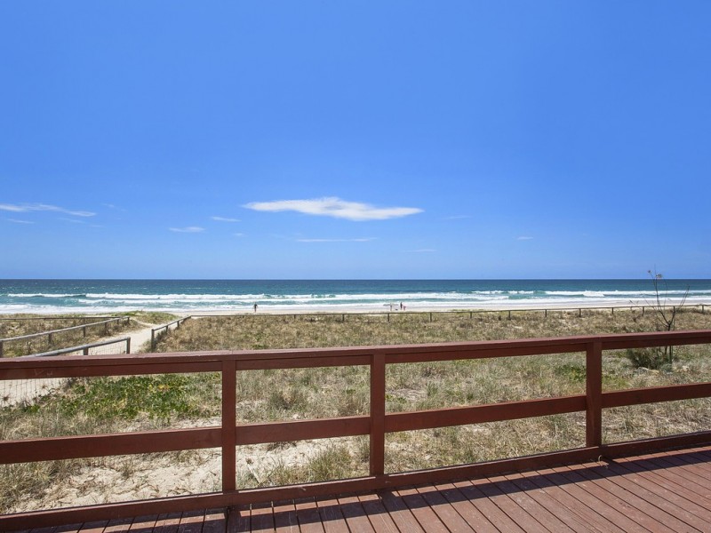 1427 Gold Coast Highway, Palm Beach QLD 4221