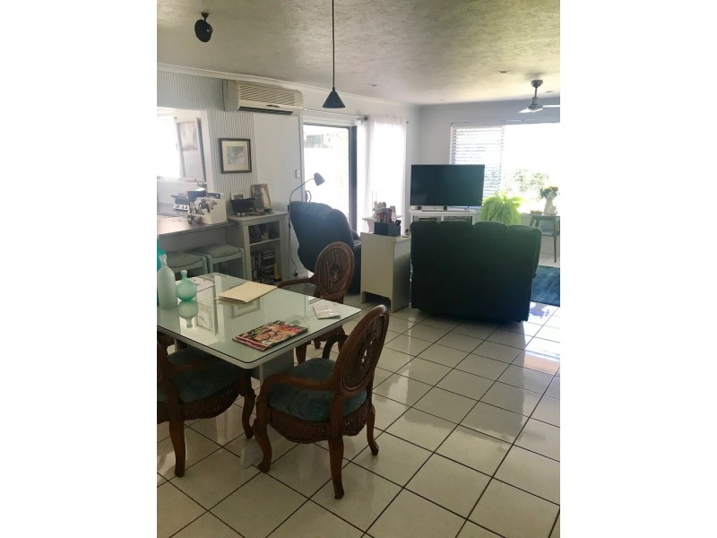 9 Tingira Street, Palm Beach QLD 4221