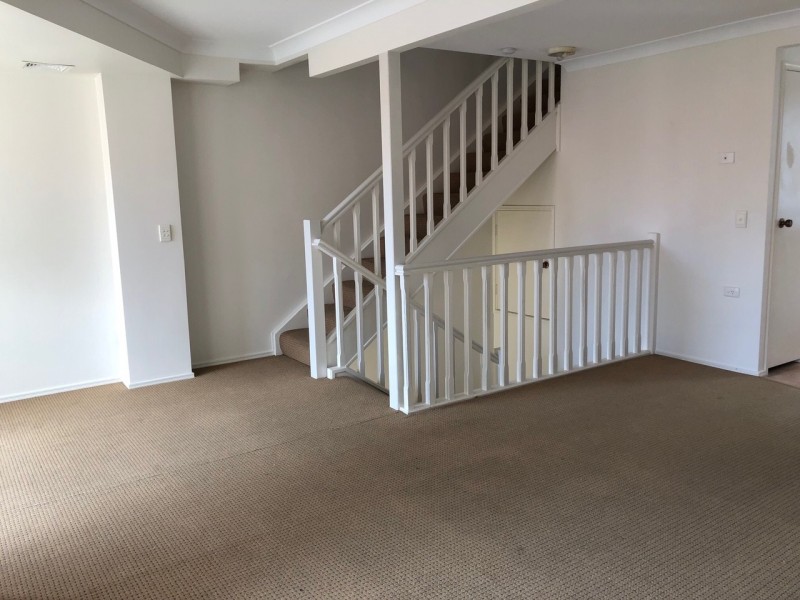 4/15 Martin Street, Nerang QLD 4211